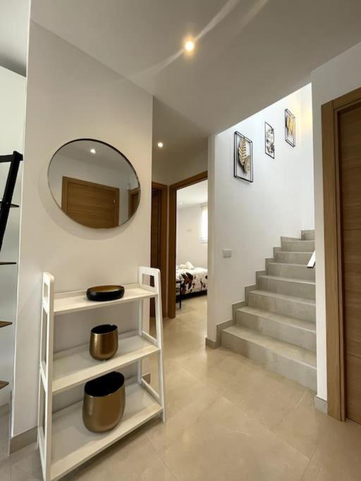 Belle Villa Contemporaine Piscine Privee เอมปูเรียบราบา ภายนอก รูปภาพ
